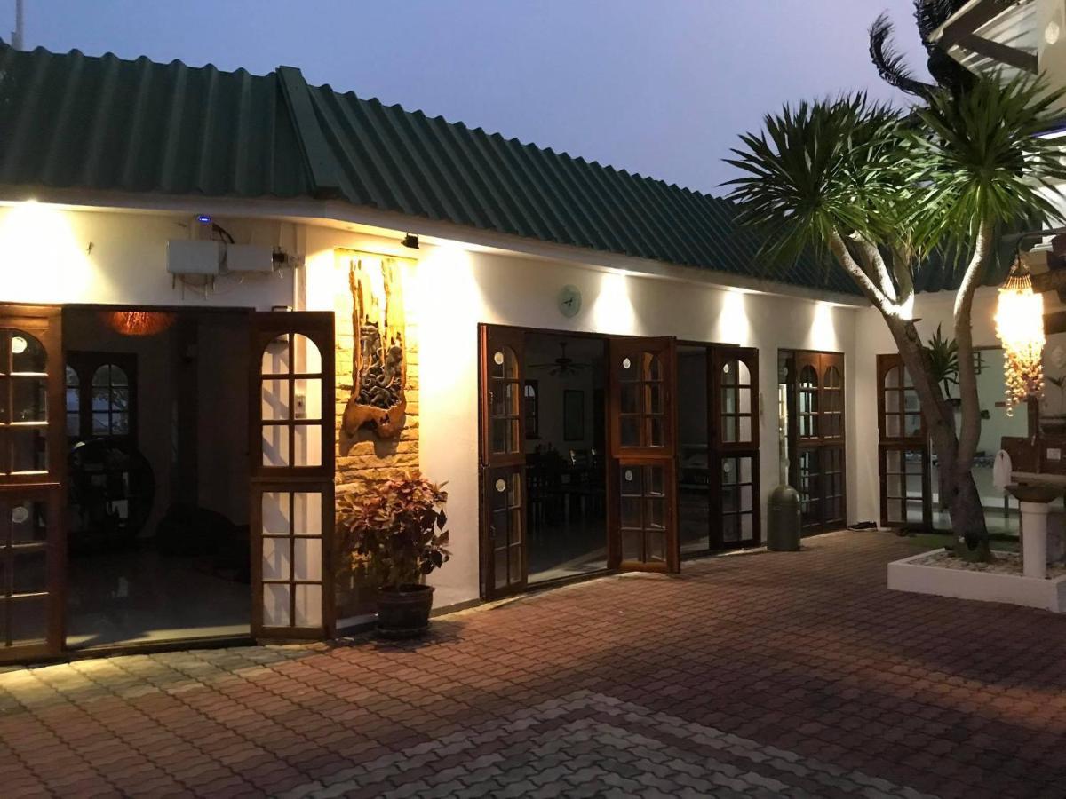 The Beach Boutique Resort Ban Pak Nam Pran Dış mekan fotoğraf